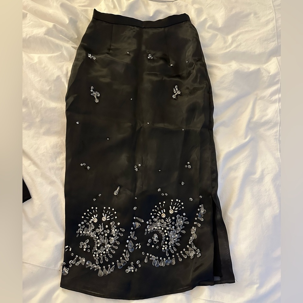 Black satin Zara knee skirt with jewels . XS